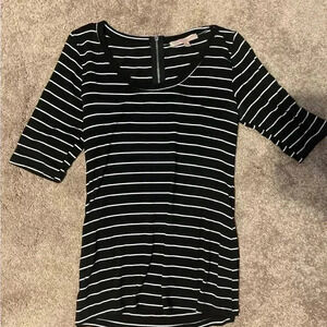 Casual Couture top size s